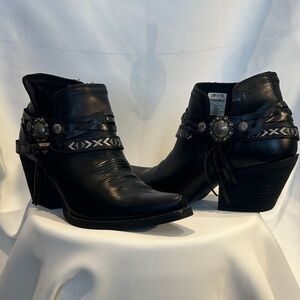 Durango Black Leather Western Ankle Boots Harness Concho Size 8.5
